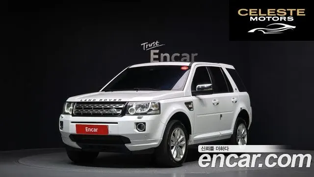 LAND ROVER 2 2.2 SD4 HSE 2013 — photo 1 sur 4