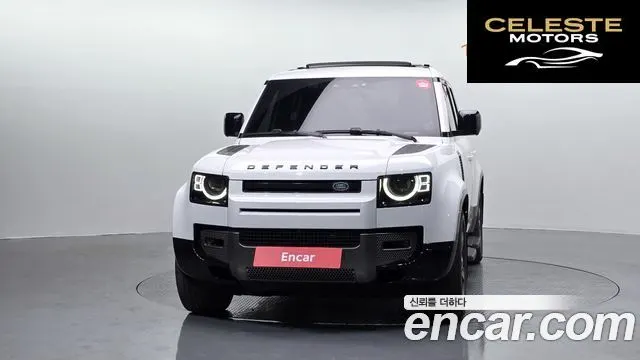 LAND ROVER Defender (L663) 110 P300 X-Dynamic SE 2022 — photo 3 sur 20