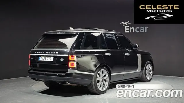 LAND ROVER Range Rover 44.4 SDV8 AB 2019 — photo 2 sur 20