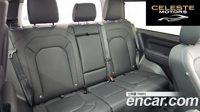 LAND ROVER Defender (L663) 90 D250 X-Dynamic SE 2025 — photo 5 sur 20