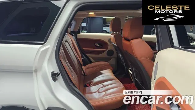 LAND ROVER Range Rover Evoque 2.2 SD4 2015 — photo 12 sur 20