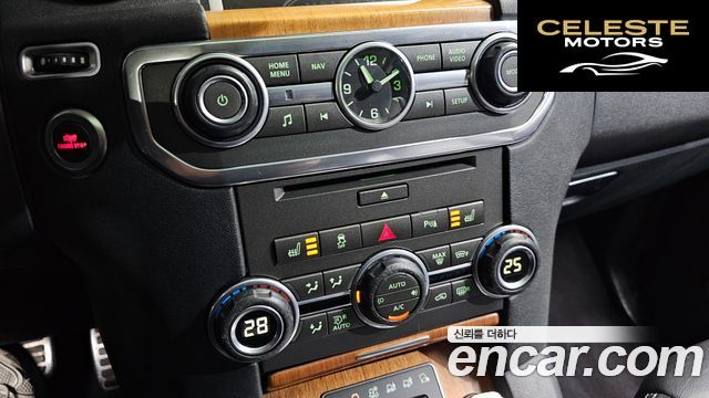 LAND ROVER Discovery 4 3.0 SDV6 HSE 2013 — photo 17 sur 20