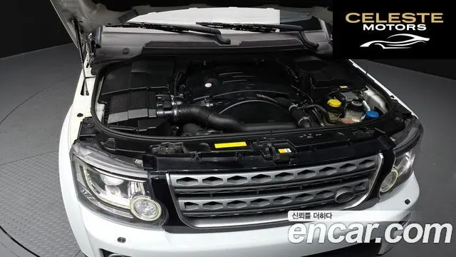 LAND ROVER Discovery 4 3.0 SDV6 SE 2016 — photo 6 sur 26