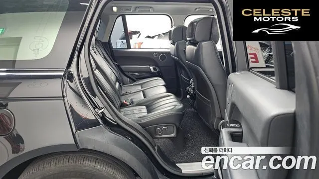 LAND ROVER Range Rover 44.4 SDV8 Vogue SE 2014 — photo 12 sur 20