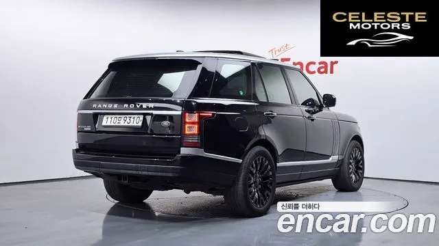 LAND ROVER Range Rover 44.4 SDV8 Vogue SE 2014 — photo 2 sur 20
