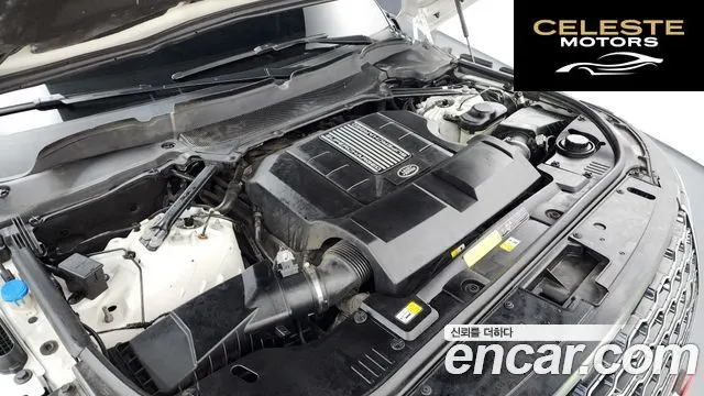 LAND ROVER Range Rover 45.0 SC Vogue SE 2019 — photo 6 sur 20