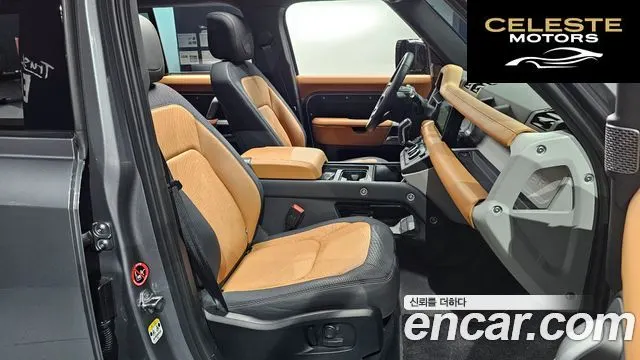 LAND ROVER Defender (L663) 110 P300 X-Dynamic SE 2024 — photo 10 sur 20