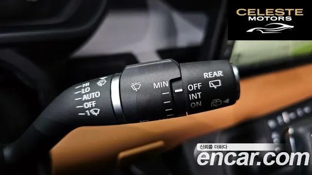 LAND ROVER Defender (L663) 110 P300 X-Dynamic SE 2024 — photo 16 sur 20