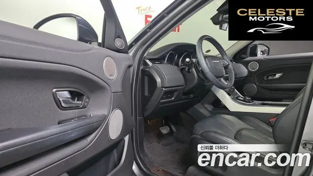 LAND ROVER Range Rover Evoque 2.0 TD4 SE 2018 — photo 12 sur 20
