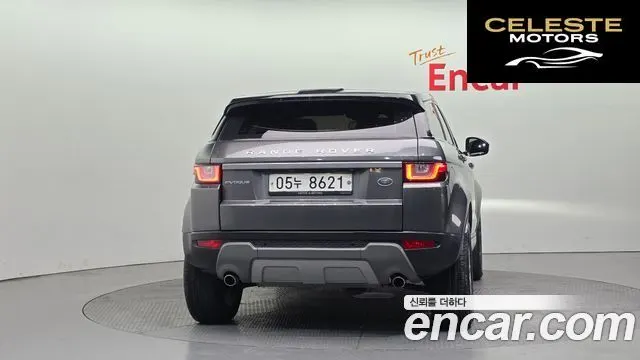 LAND ROVER Range Rover Evoque 2.0 TD4 SE 2018 — photo 4 sur 20