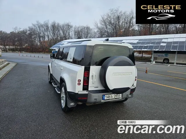 LAND ROVER Defender (L663) 110 D240 SE 2020 — photo 12 sur 26