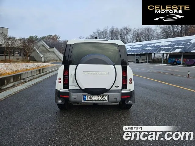 LAND ROVER Defender (L663) 110 D240 SE 2020 — photo 4 sur 26