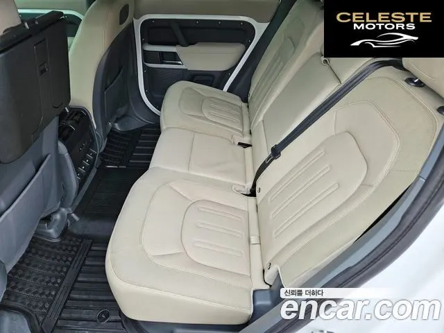 LAND ROVER Defender (L663) 110 D240 SE 2020 — photo 6 sur 26