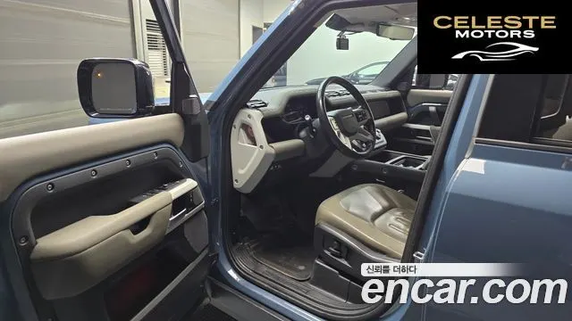 LAND ROVER Defender (L663) 110 D240 SE 2020 — photo 10 sur 20