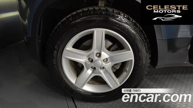 LAND ROVER Defender (L663) 110 D240 SE 2020 — photo 5 sur 20
