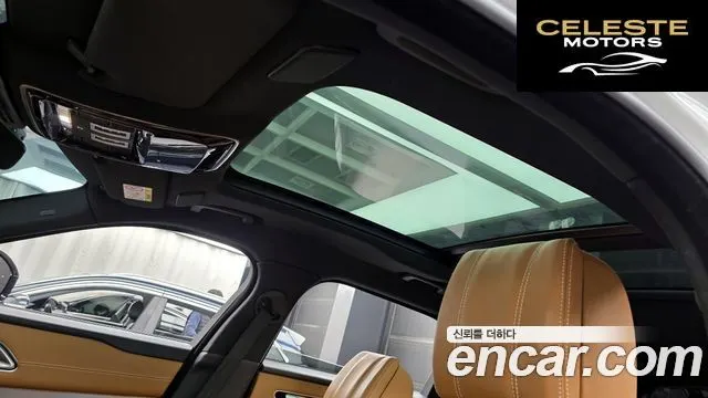 LAND ROVER Range Rover Velar 3.0 P400 R-Dynamic HSE 2021 — photo 18 sur 26