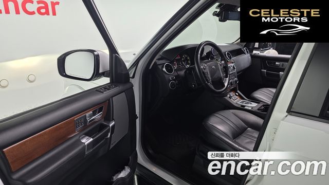 LAND ROVER Discovery 4 3.0 SDV6 HSE 2016 — photo 11 sur 20