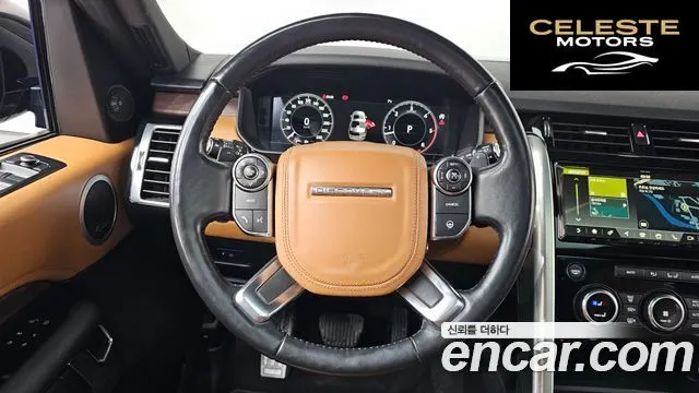 LAND ROVER Discovery 5 3.0 TD6 HSE Luxury 2018 — photo 13 sur 20