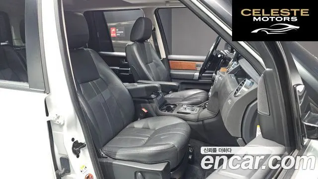 LAND ROVER Discovery 4 3.0 SDV6 SE 2016 — photo 10 sur 26