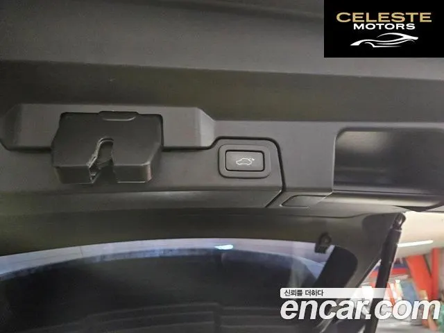 LAND ROVER Range Rover Evoque 2.2 SD4 2013 — photo 15 sur 24
