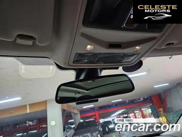 LAND ROVER Range Rover Evoque 2.2 SD4 2013 — photo 18 sur 24
