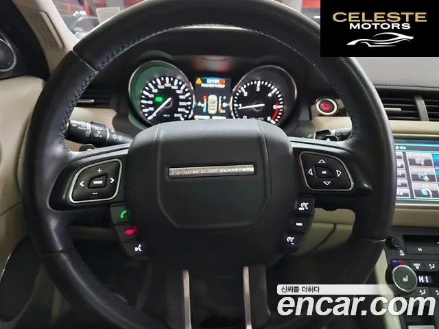 LAND ROVER Range Rover Evoque 2.2 SD4 2013 — photo 8 sur 24