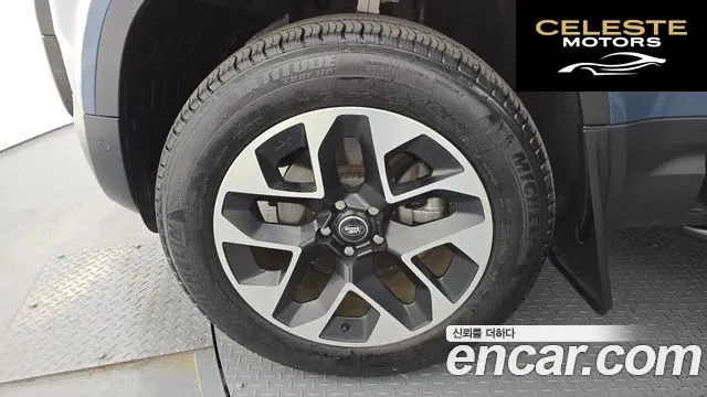 LAND ROVER Defender (L663) 110 D250 SE 2022 — photo 5 sur 20