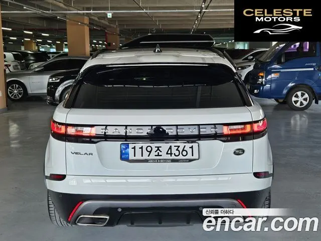 LAND ROVER Range Rover Velar 3.0 P400 R-Dynamic SE 2023 — photo 5 sur 23