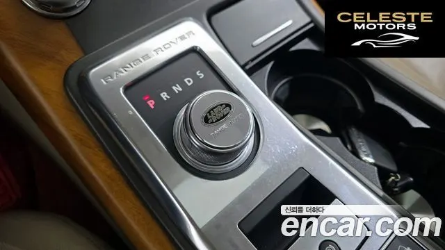 LAND ROVER Range Rover Sport 3.0 SDV6 2013 — photo 9 sur 20