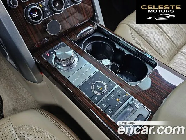 LAND ROVER Range Rover 44.4 SDV8 AB 2016 — photo 9 sur 26