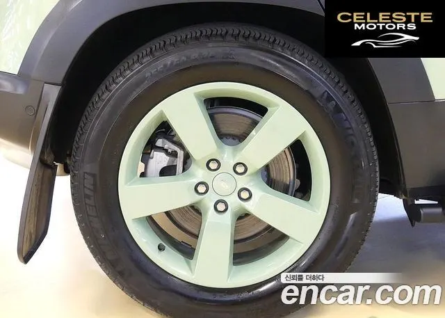 LAND ROVER Defender (L663) 110 D300 75th Edition 2023 — photo 9 sur 26