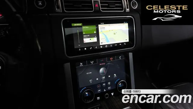 LAND ROVER Range Rover 44.4 SDV8 Vogue SE 2018 — photo 14 sur 26