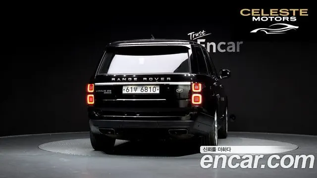 LAND ROVER Range Rover 44.4 SDV8 Vogue SE 2018 — photo 4 sur 26