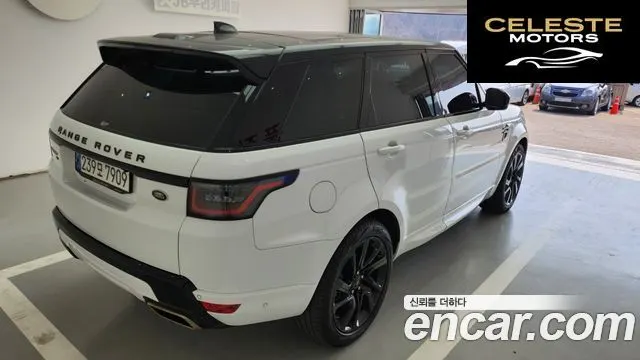 LAND ROVER Range Rover Sport 2D300 HSE Dynamic 2021 — photo 11 sur 26