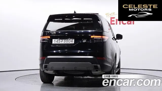LAND ROVER Discovery 5 3.0 SD6 SE 2019 — photo 4 sur 26
