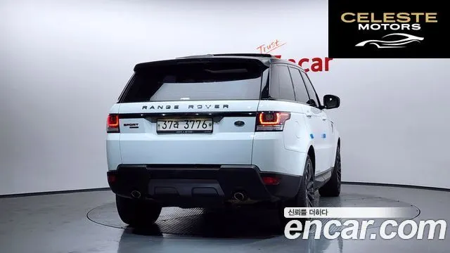LAND ROVER Range Rover Sport 23.0 SDV6 HSE Dynamic 2016 — photo 4 sur 20