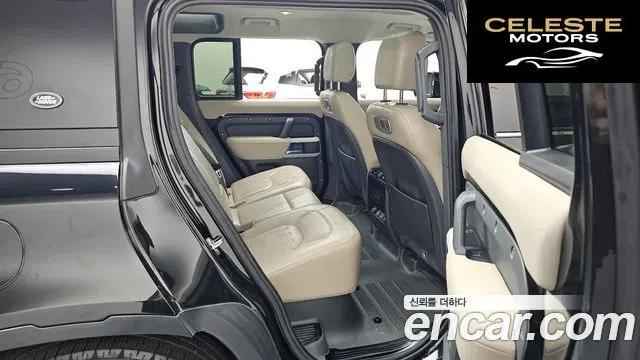 LAND ROVER Defender (L663) 110 D250 SE 2022 — photo 12 sur 20