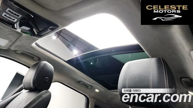 LAND ROVER Range Rover Velar 3.0 P380 R-Dynamic SE 2018 — photo 18 sur 20