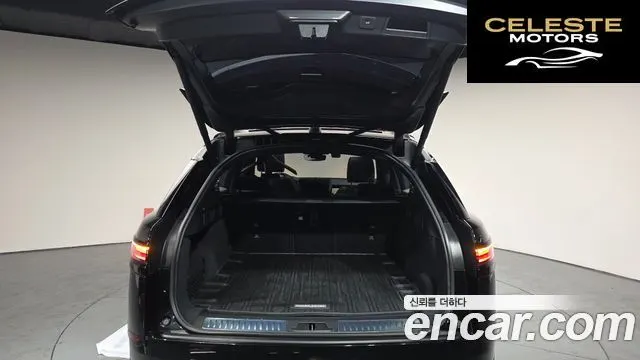 LAND ROVER Range Rover Velar 3.0 P400 Dynamic HSE 2025 — photo 19 sur 20