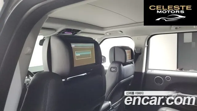 LAND ROVER Range Rover 44.4 SDV8 Vogue SE 2014 — photo 17 sur 20