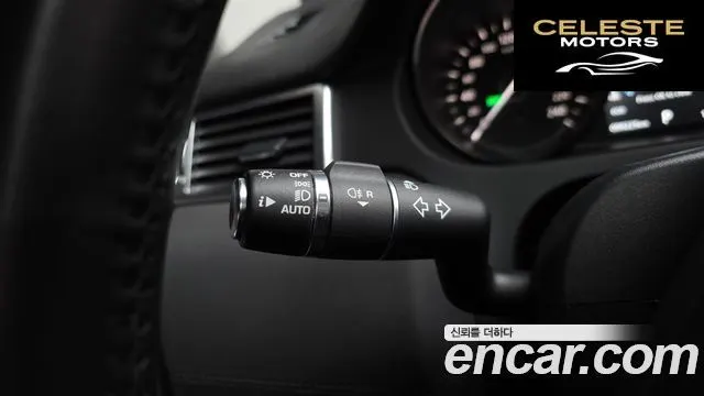 LAND ROVER Discovery Sport 2.0 TD4 SE (150) 2018 — photo 18 sur 26