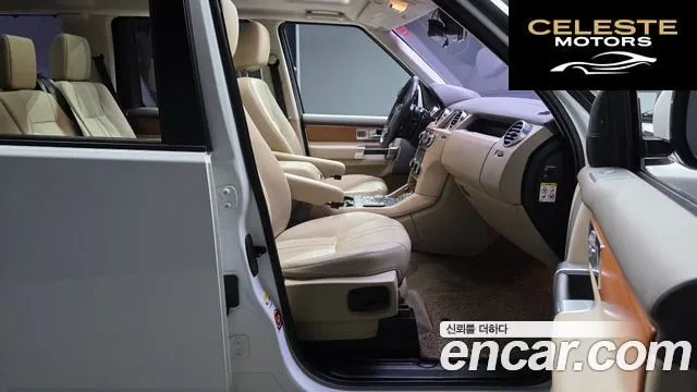 LAND ROVER Discovery 4 3.0 SDV6 SE 2016 — photo 10 sur 20