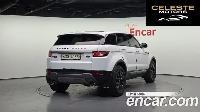 LAND ROVER Range Rover Evoque 2.2 SD4 Pure 2015 — photo 2 sur 20