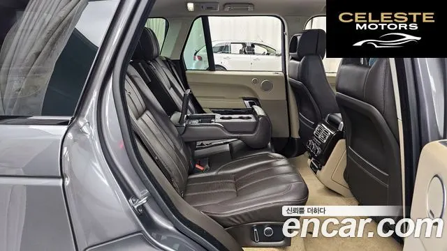 LAND ROVER Range Rover 45.0 SC Vogue SE 2017 — photo 12 sur 20