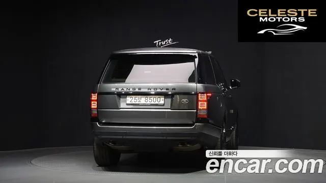 LAND ROVER Range Rover 45.0 SC Vogue SE 2017 — photo 4 sur 20
