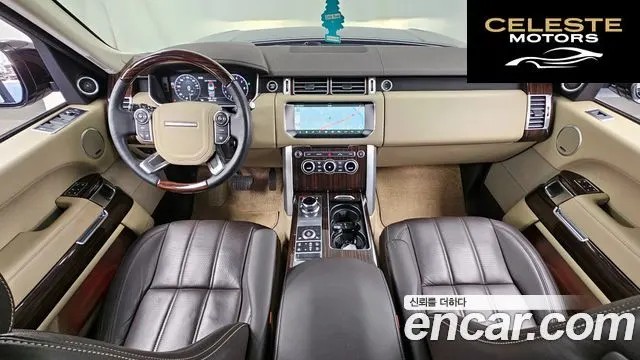 LAND ROVER Range Rover 45.0 SC Vogue SE 2017 — photo 7 sur 20