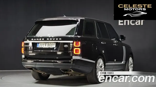 LAND ROVER Range Rover 4D350 Vogue SE 2021 — photo 2 sur 26