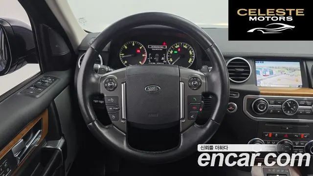 LAND ROVER Discovery 4 3.0 SDV6 SE 2016 — photo 13 sur 20