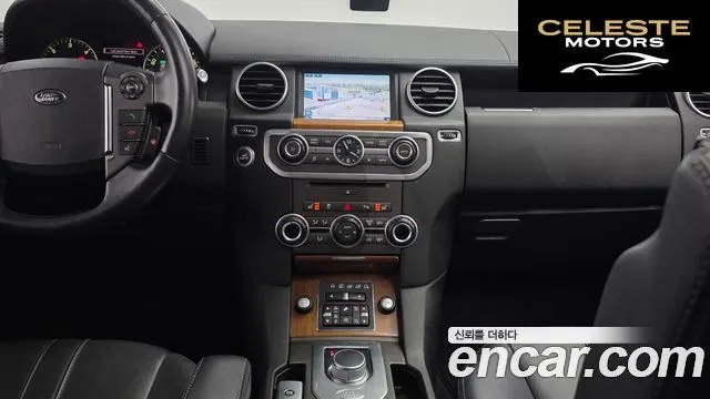 LAND ROVER Discovery 4 3.0 SDV6 SE 2016 — photo 19 sur 20