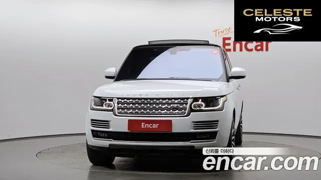 LAND ROVER Range Rover 44.4 SDV8 AB 2017 — photo 3 sur 20
